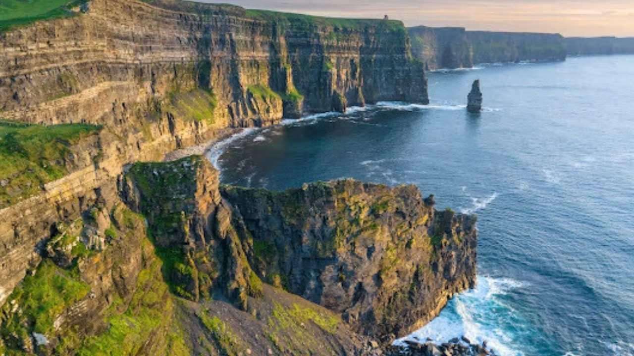 Tourists place in Ireland.jpg